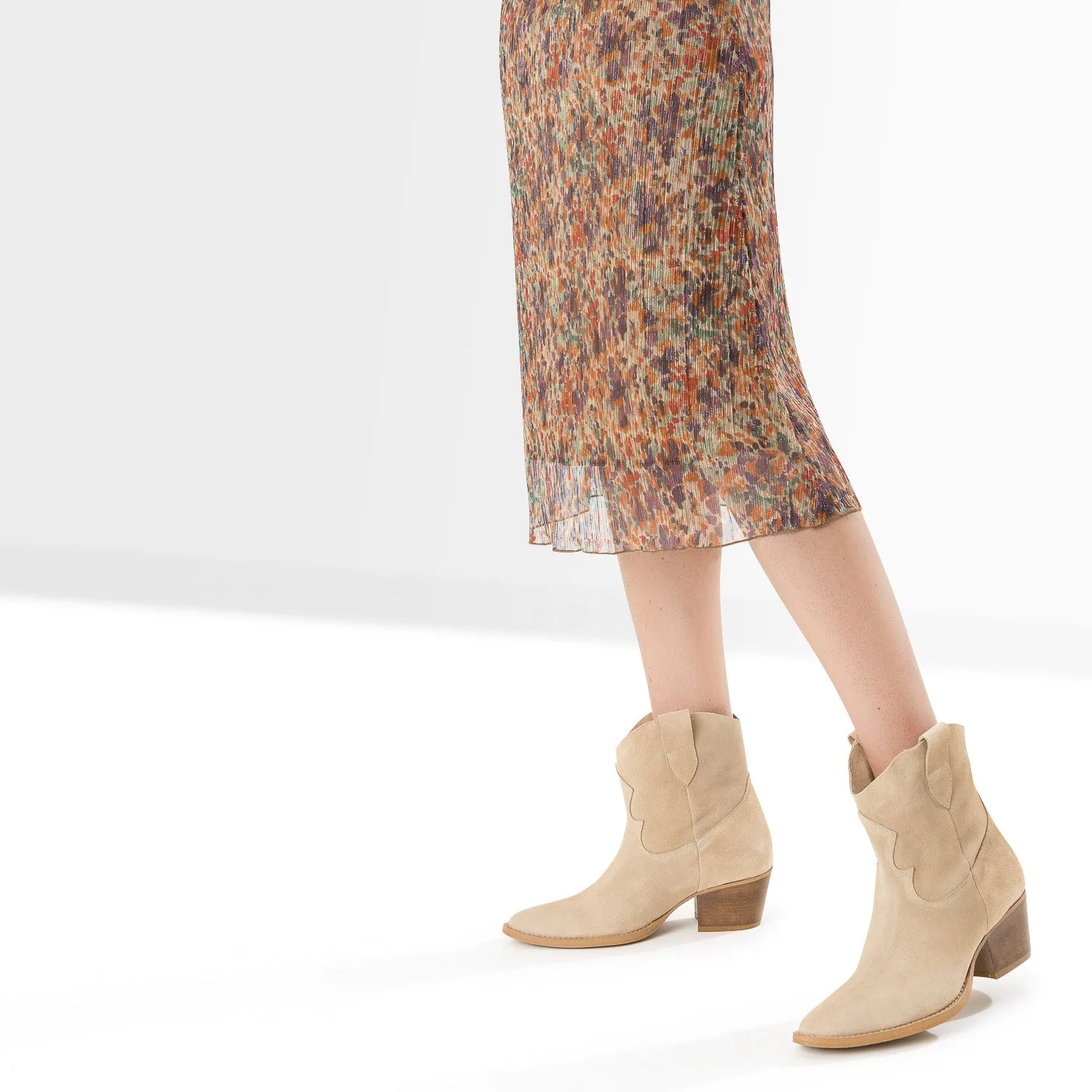 Boots Western TEXTO beige cuir velours éco-conçu - Boots / bottines Femme | ERAM