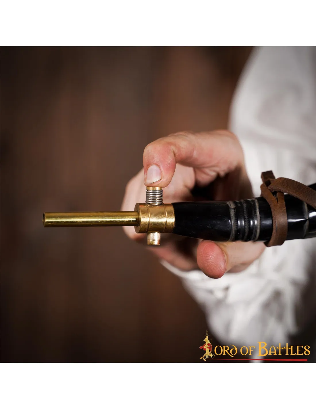 Boîte à poudre de corne de boeuf ⚔️ Boutique Épées