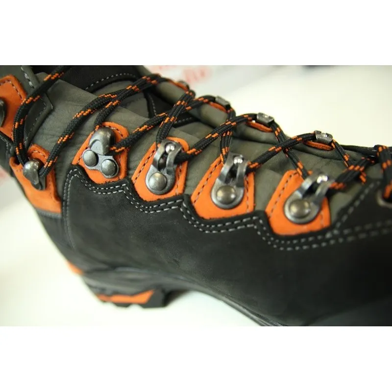 Chaussures de randonnée homme Camino Evo GTX Lowa - membrane Gore-Tex