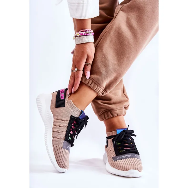 Chaussures de sport pour femmes Baskets à enfiler Beige Klayra
