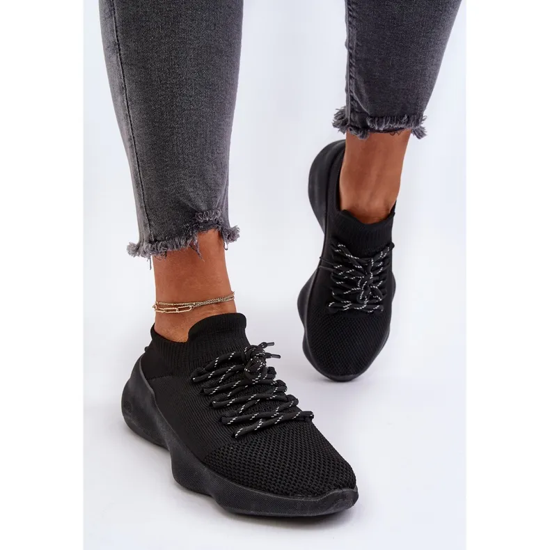 Chaussures de sport à enfiler Juhitha noires pour femmes le noir