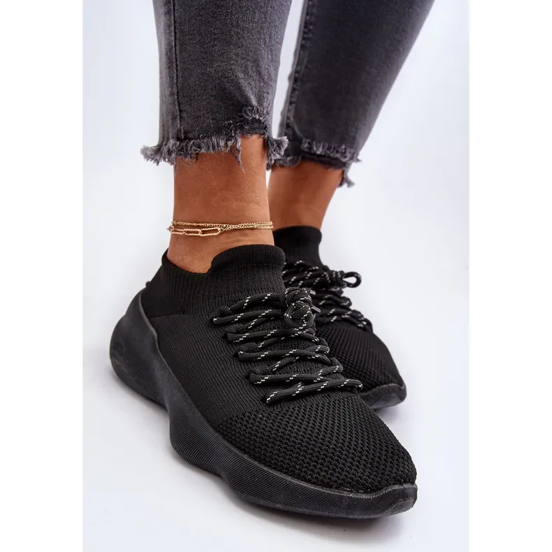 Chaussures de sport à enfiler Juhitha noires pour femmes le noir