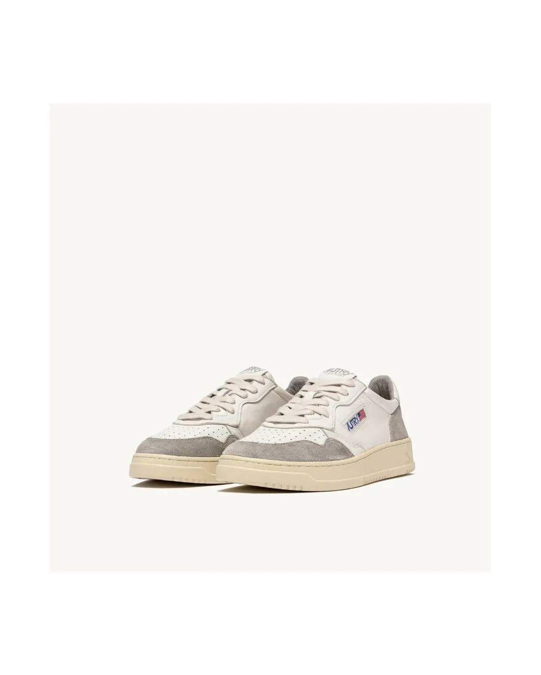 SNEAKERS MEDALIST CUIR BLANC ET DAIM GRIS - Autry | Chez Maman Rouen